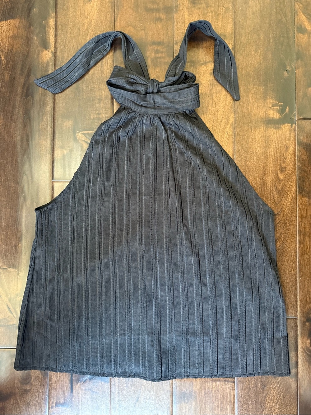 H&M Black Halter Neck Sleeveless Top